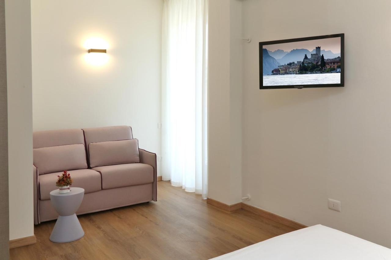 Ancora Suites Бардолино Экстерьер фото